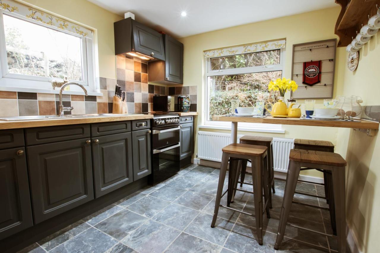 Cosy, Coastal Cottage In Snowdonia Harlech Exterior foto